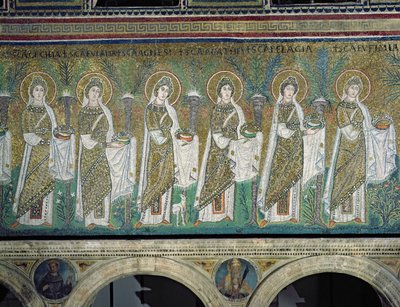 Gruppe von Jungfrauen-Märtyrern (Mosaik) von Byzantine School